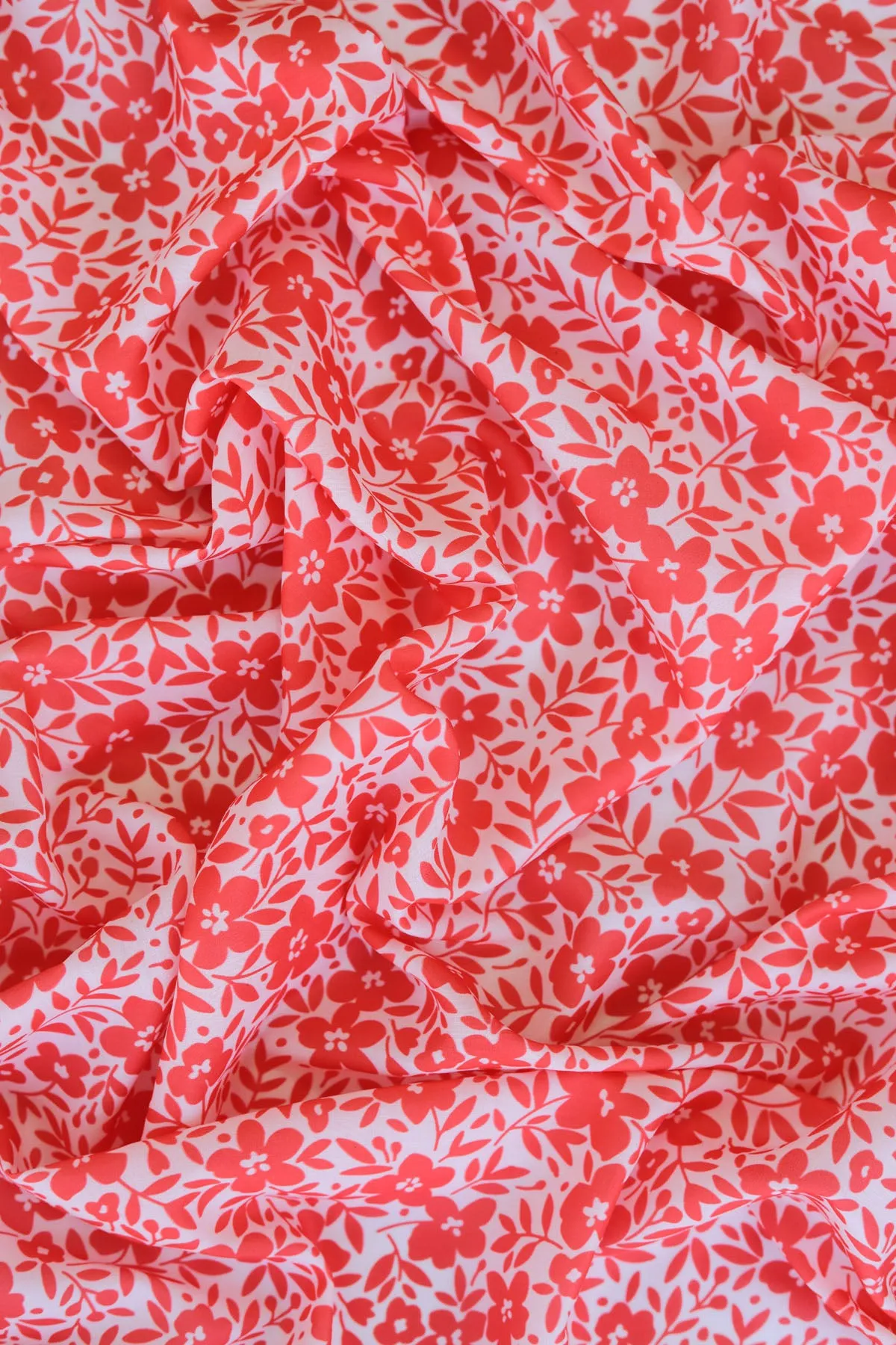 Red Ditsy Floral Pattern Printed Muslin Fabric